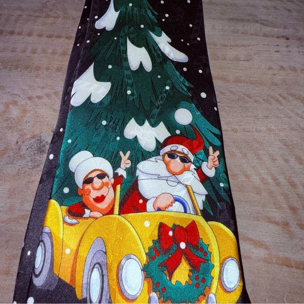 Hallmark Christmas Men's Handmade Tie with Mr. & Mrs. Claus in Classic Car